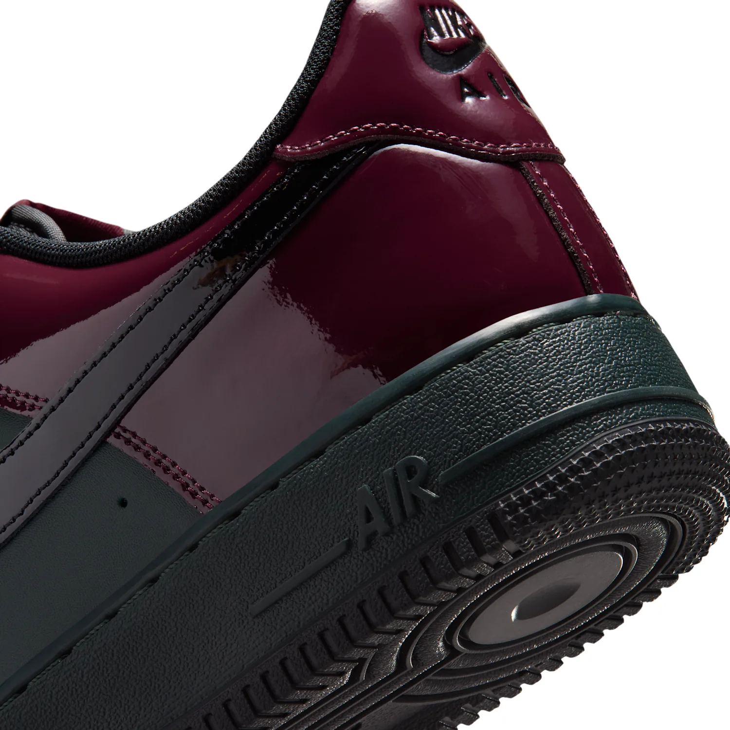 Nike Air Force 1 '07 LV8 image 8