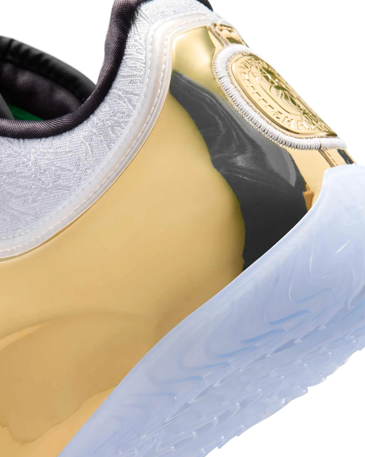 LeBron XXIII "Dreams and Nightmares" image 8