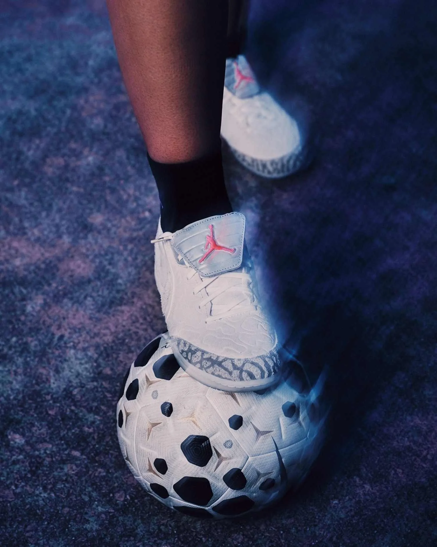 Jordan Jr. Tiempo Streetgato SE image 8