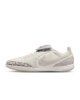 Jordan Jr. Tiempo Streetgato SE