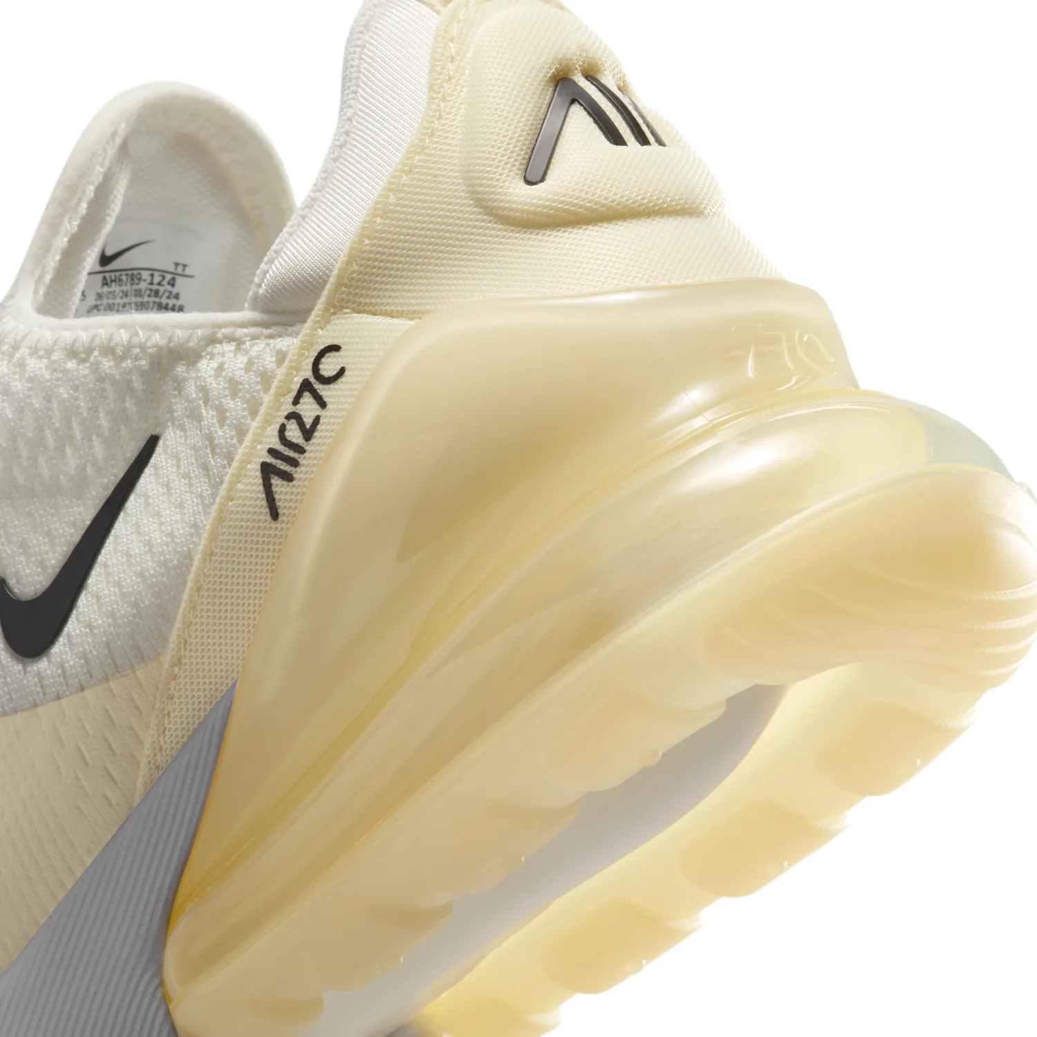 Nike Air Max 270 image 8