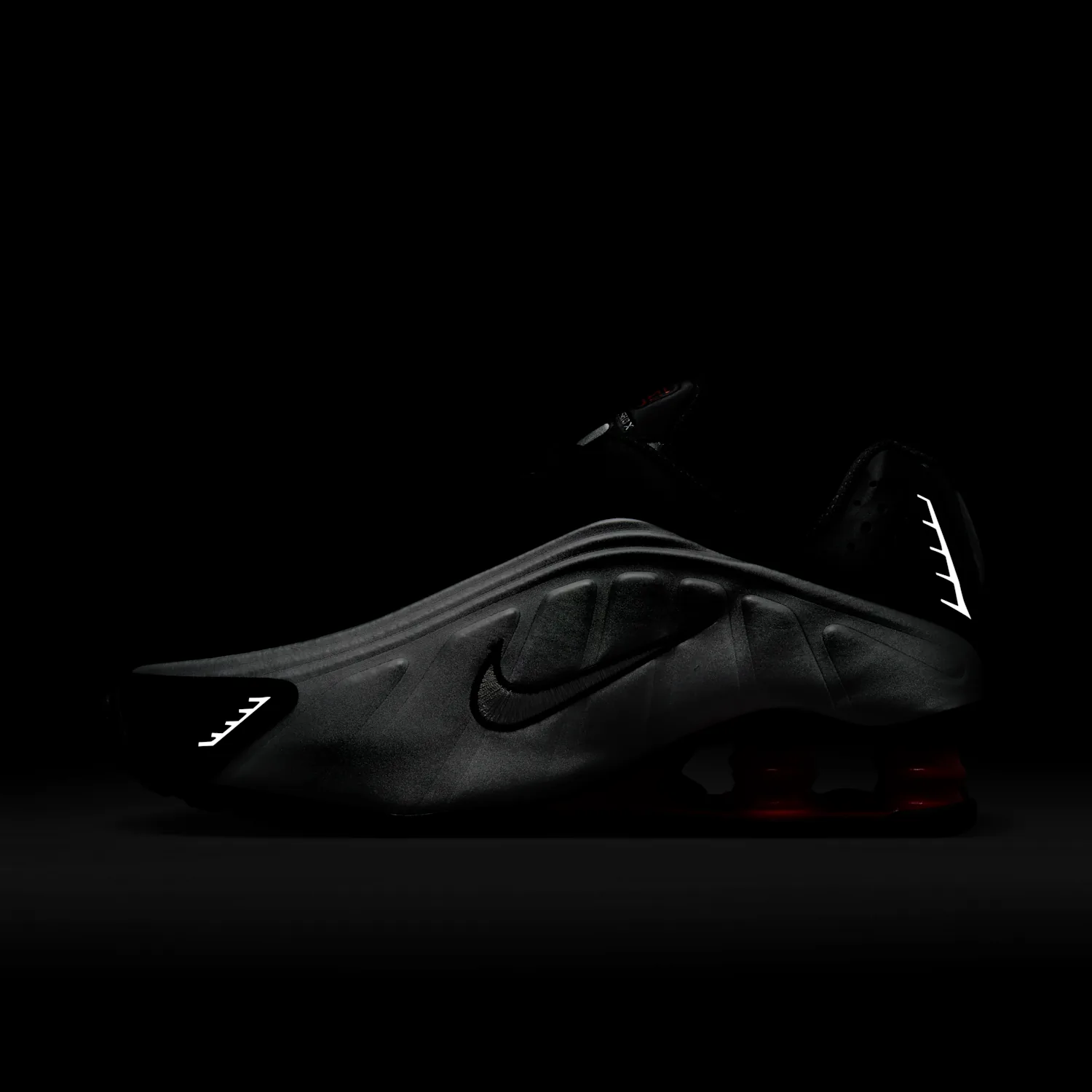 Nike Shox R4 image 11