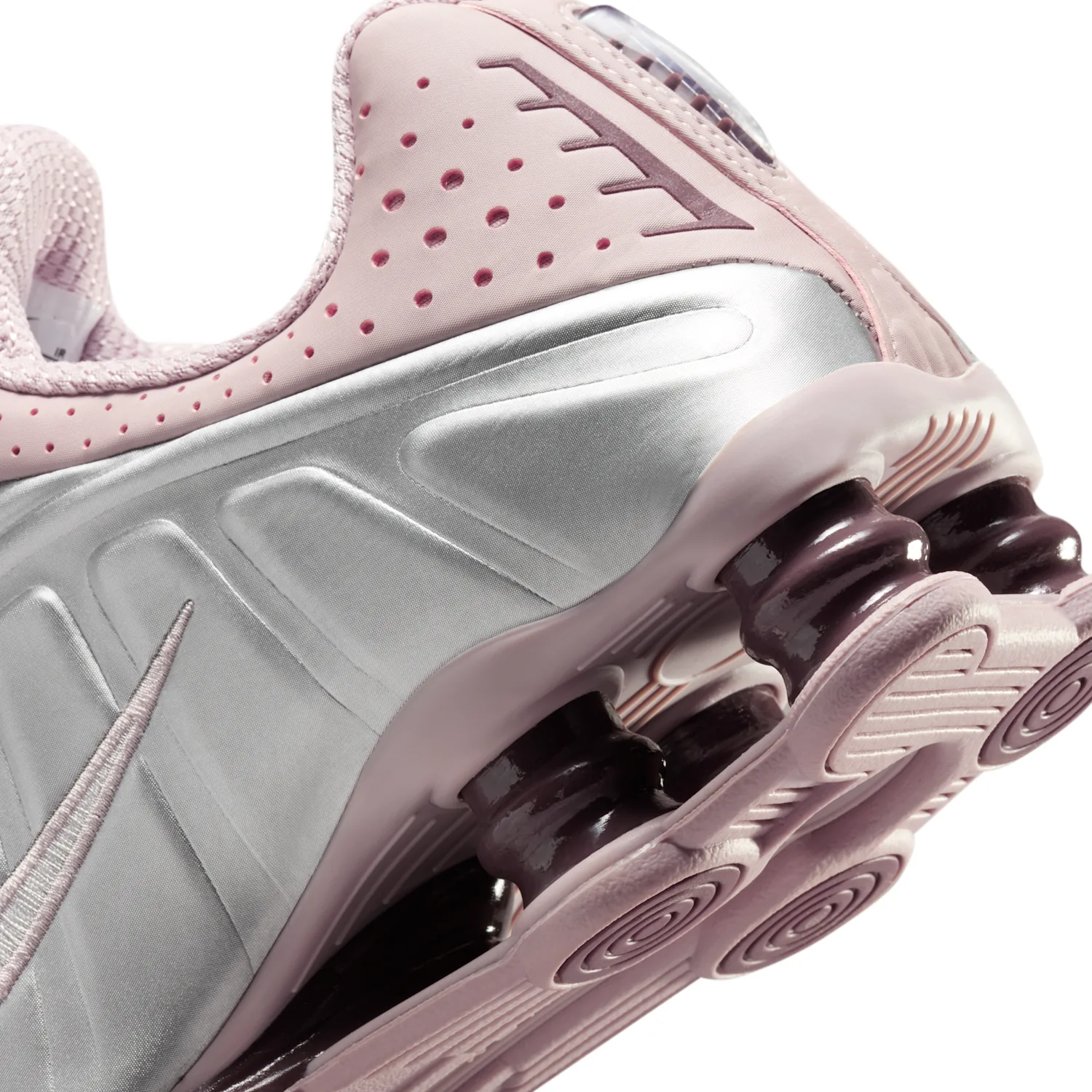 Nike Shox R4 image 8