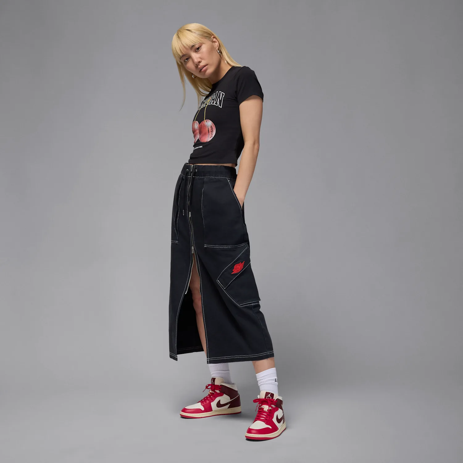 Air Jordan 1 Mid image 9