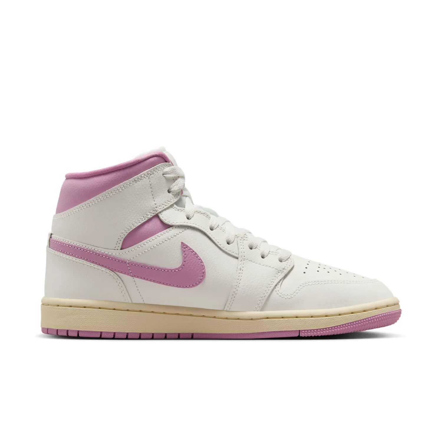 Air Jordan 1 Mid image 3