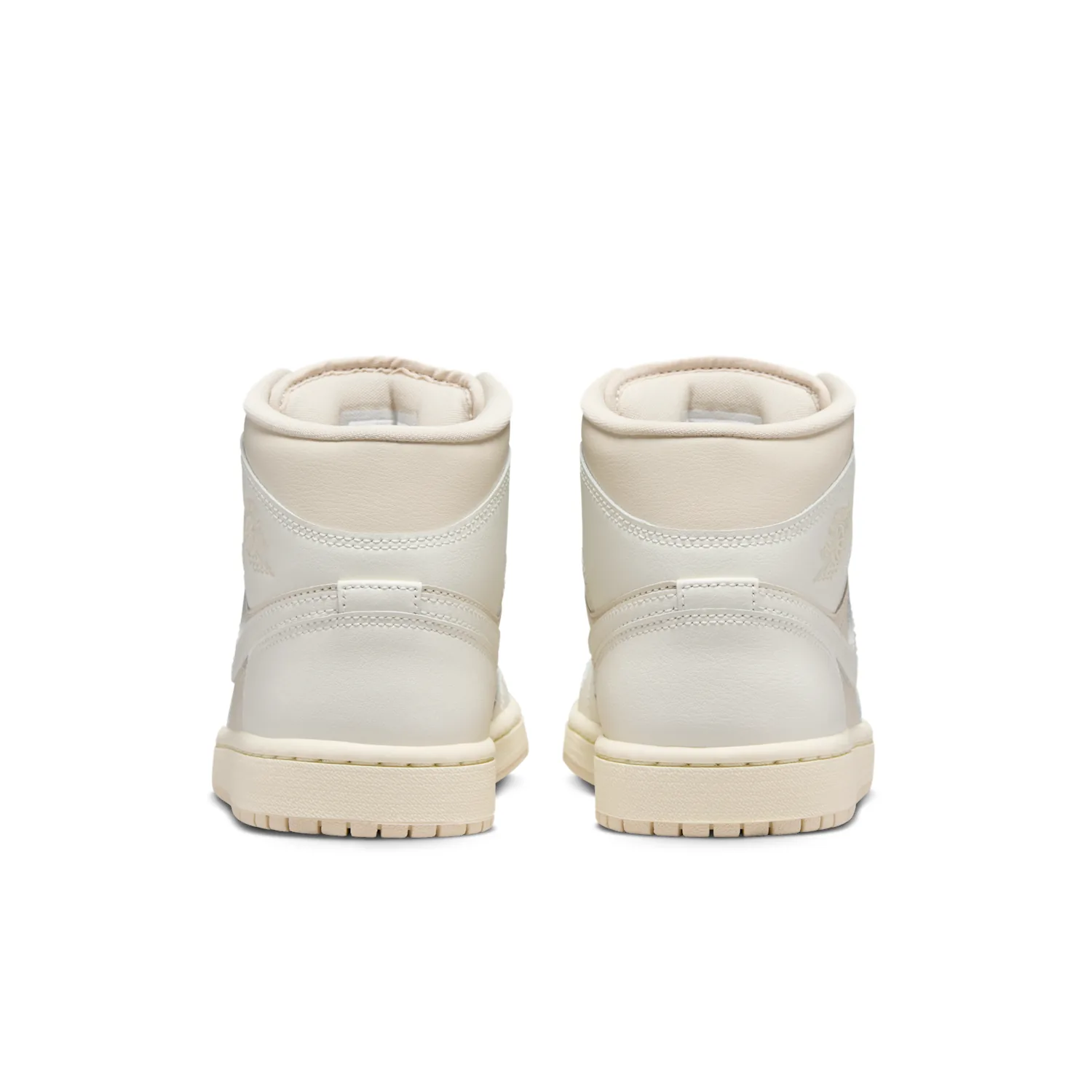 Air Jordan 1 Mid image 6