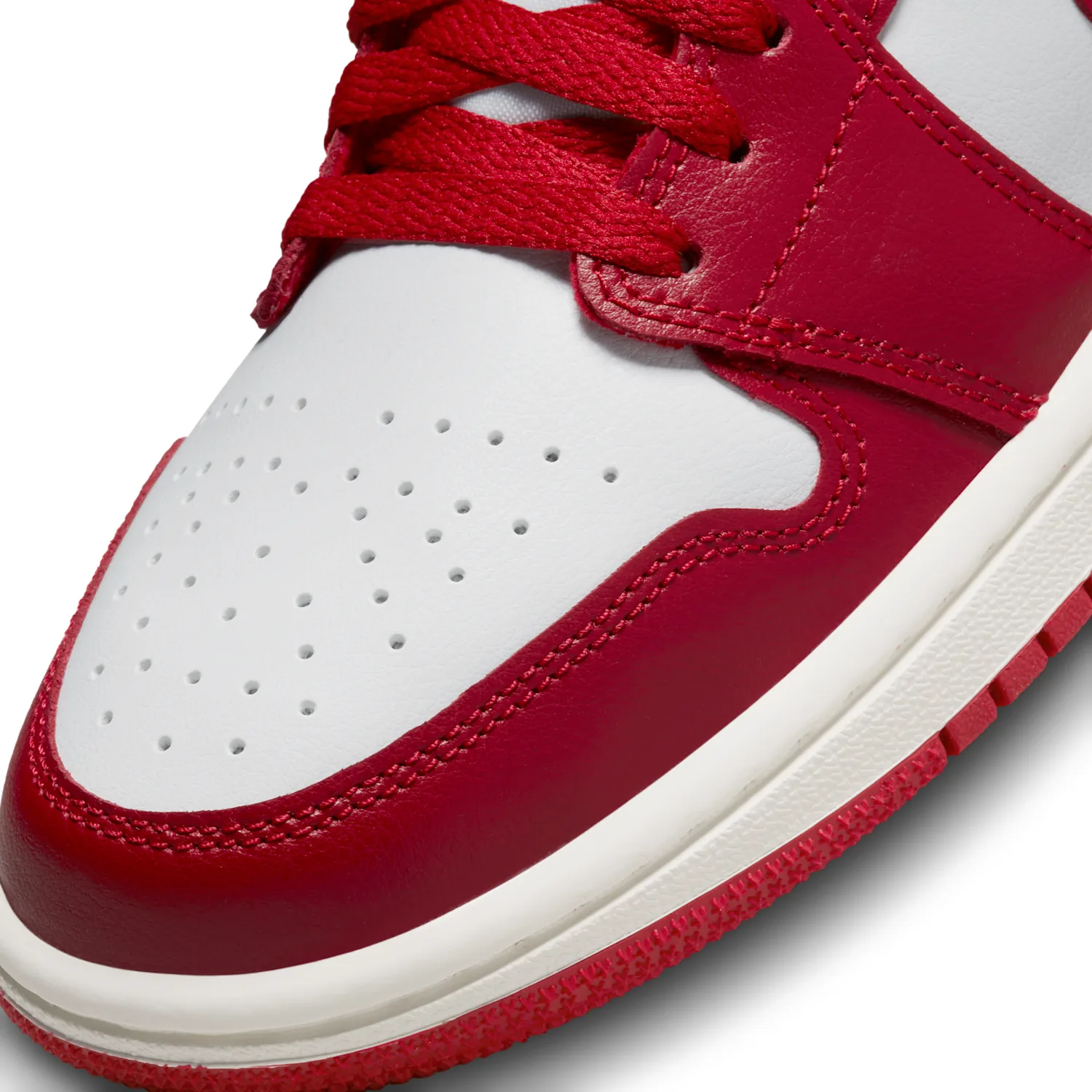Air Jordan 1 Low image 7