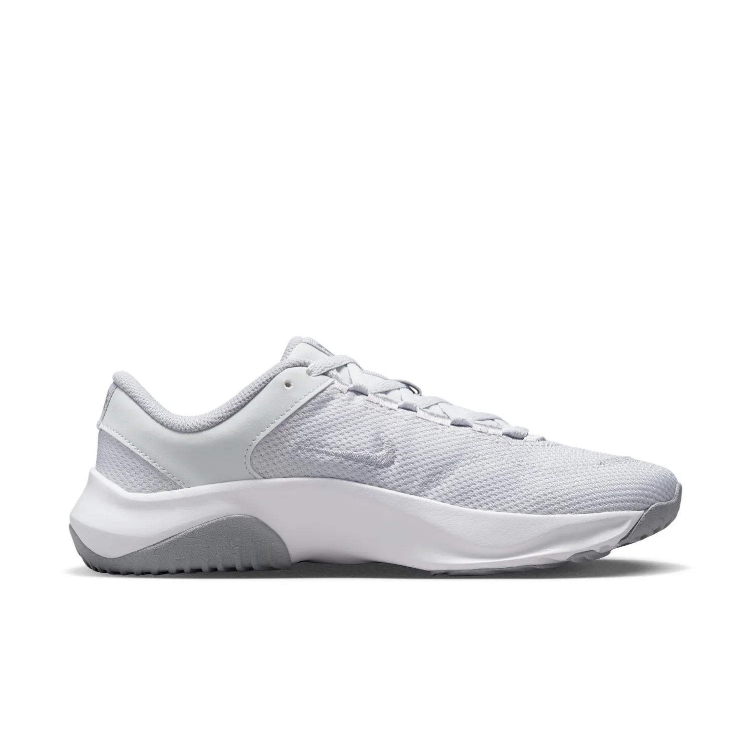 Nike Legend Essential 3 Next Nature image 3