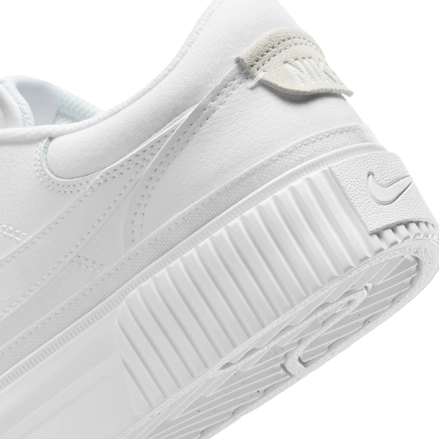 Nike Court Legacy Lift image 9