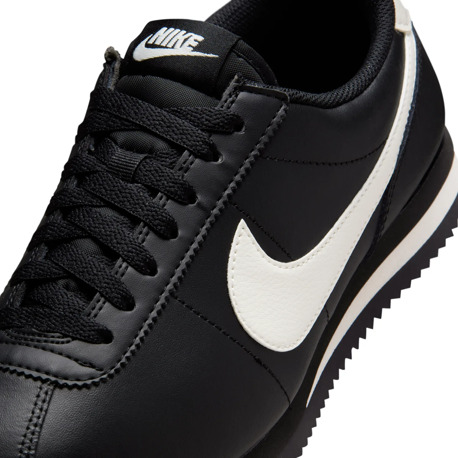 Nike Cortez Leather image 7
