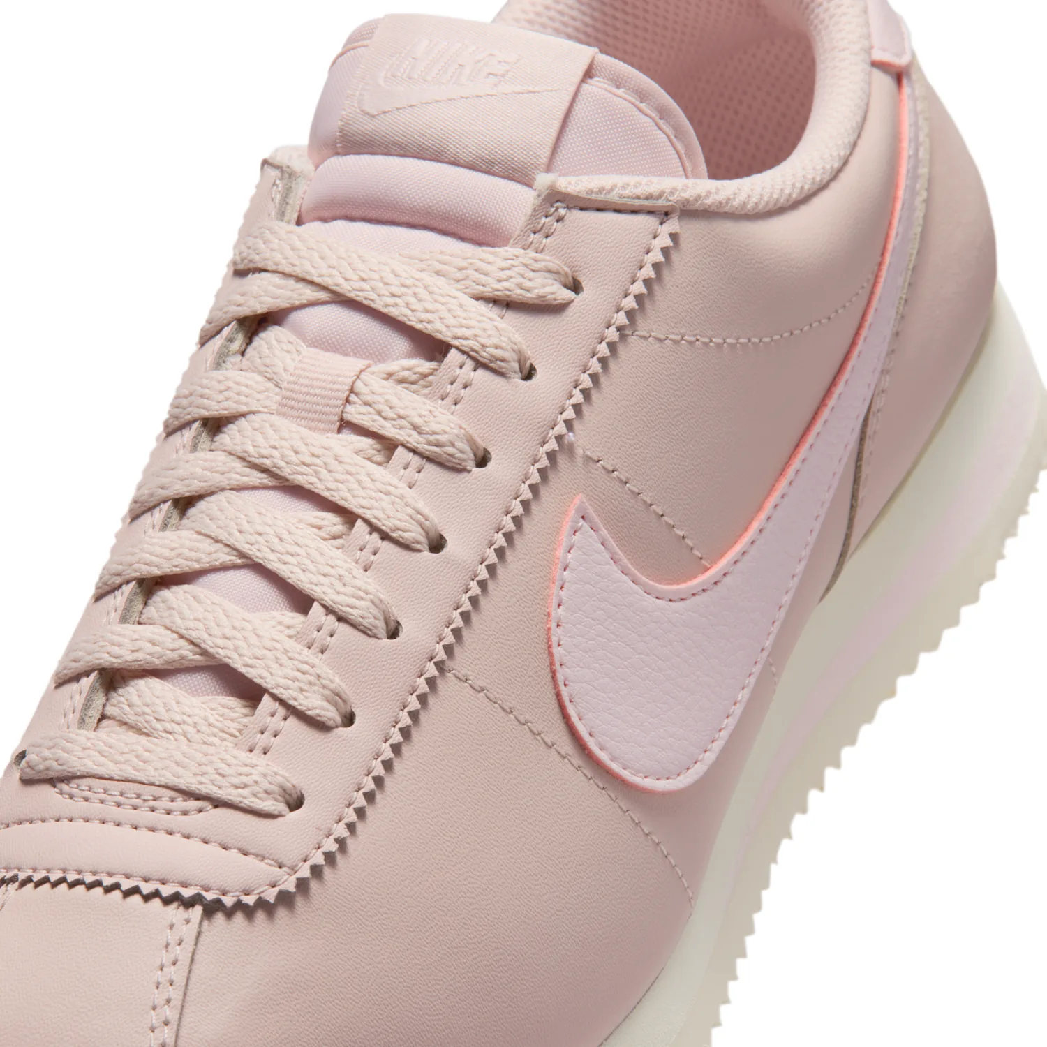 Nike Cortez Leather image 7