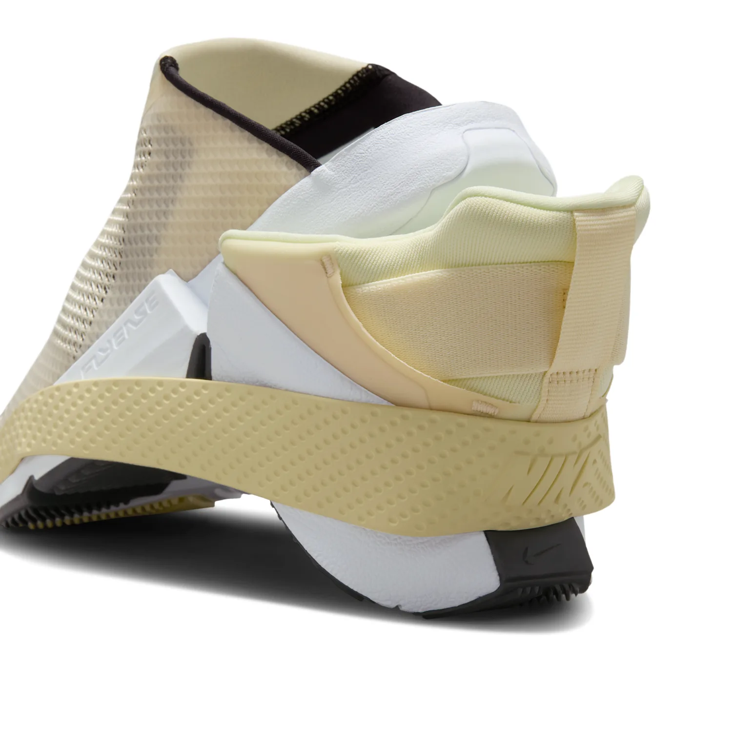 Nike Go FlyEase image 2