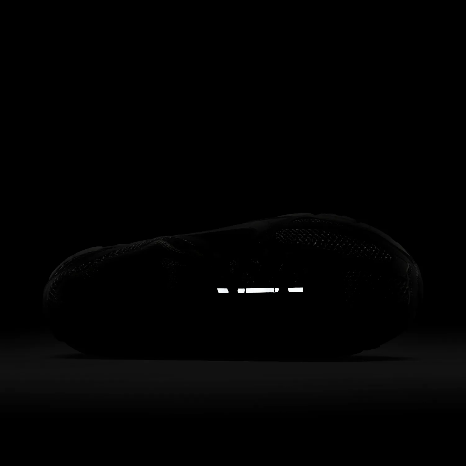 Nike Zoom Vomero 5 image 2