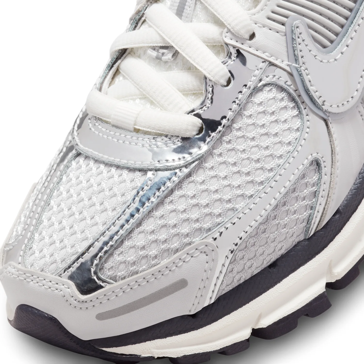 Nike Zoom Vomero 5 image 8