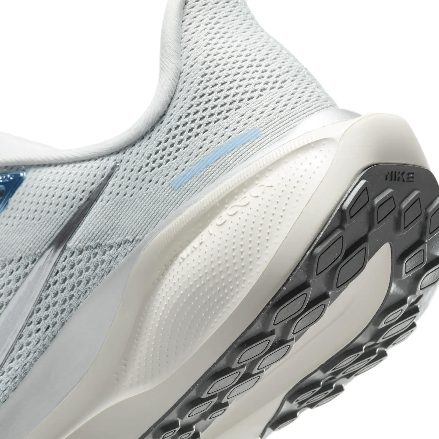 Nike Pegasus 41 image 10