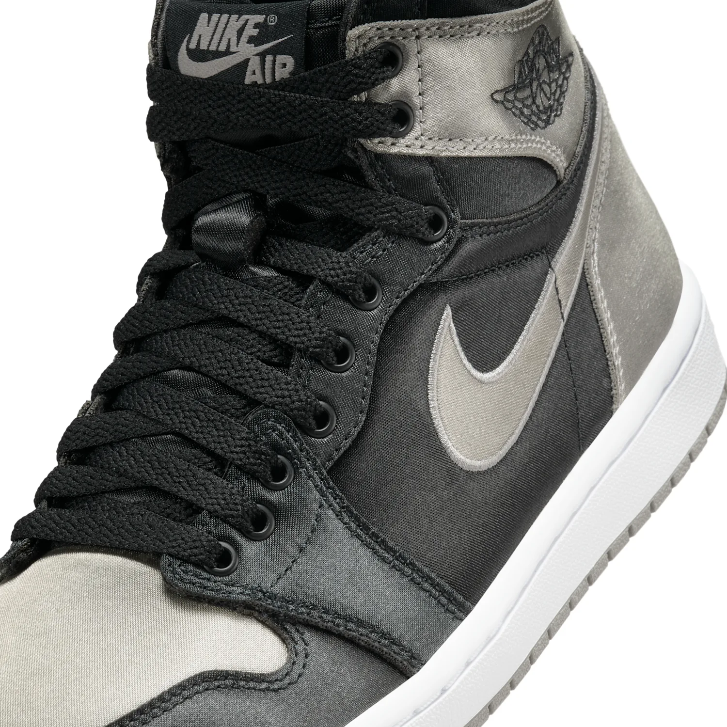 Air Jordan 1 Retro High OG image 8