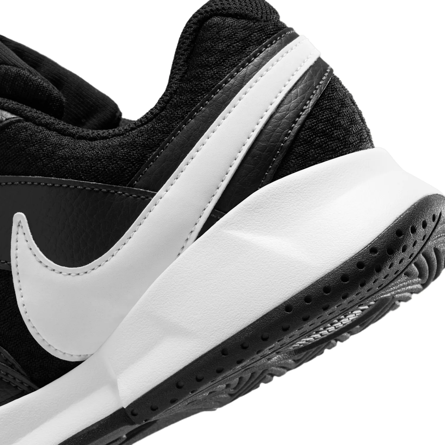 NikeCourt Lite 4 image 8