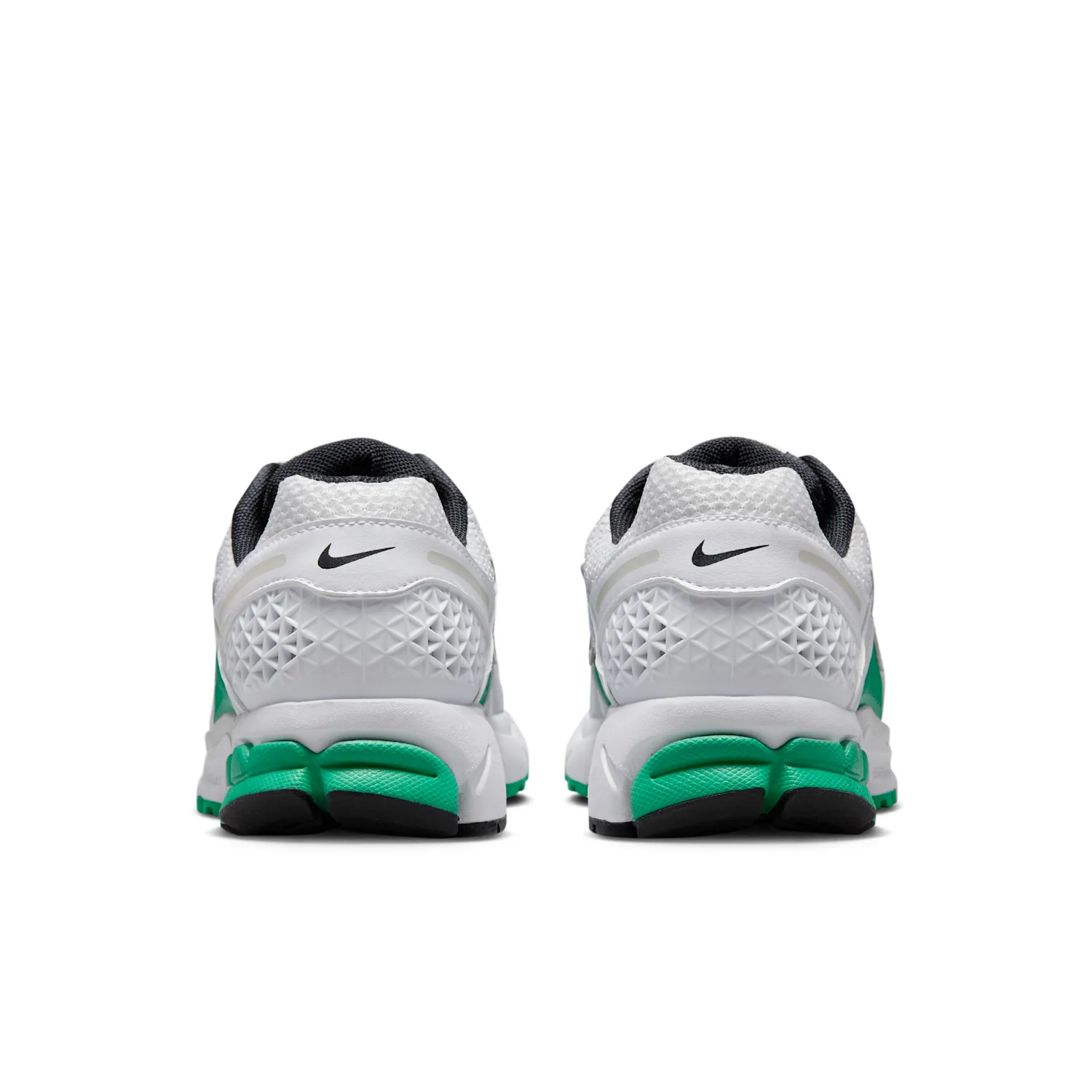 Nike Zoom Vomero 5 image 9