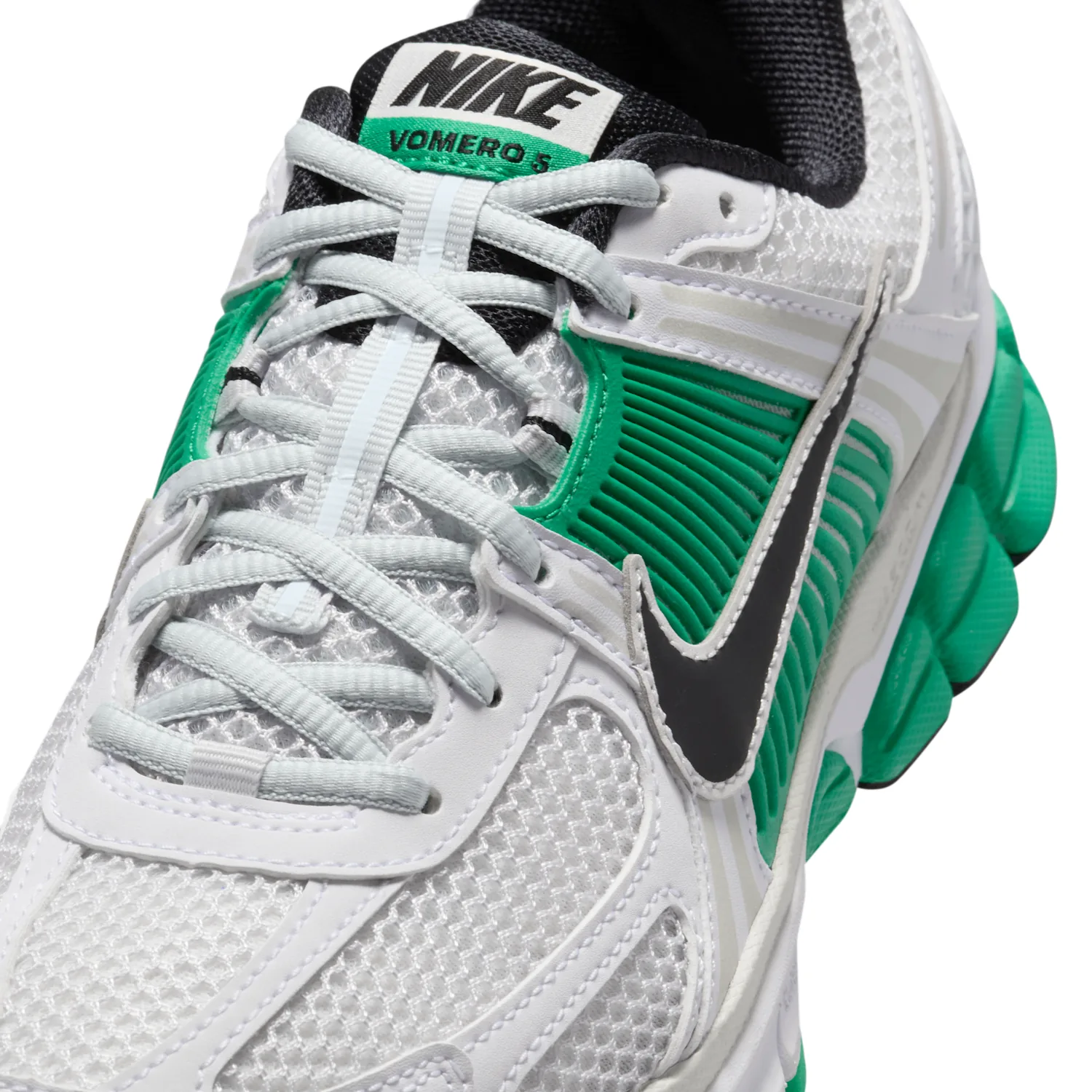 Nike Zoom Vomero 5 image 10