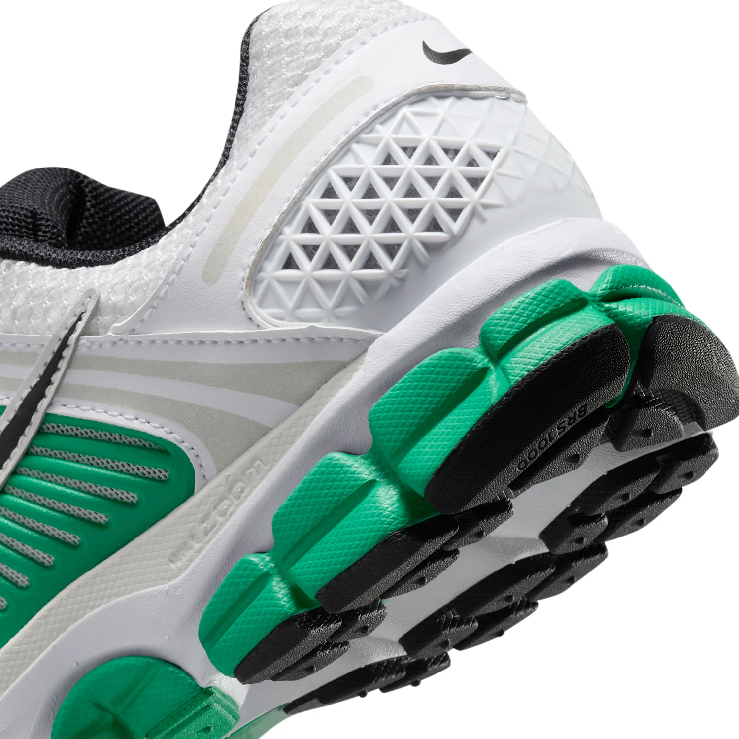 Nike Zoom Vomero 5 image 11