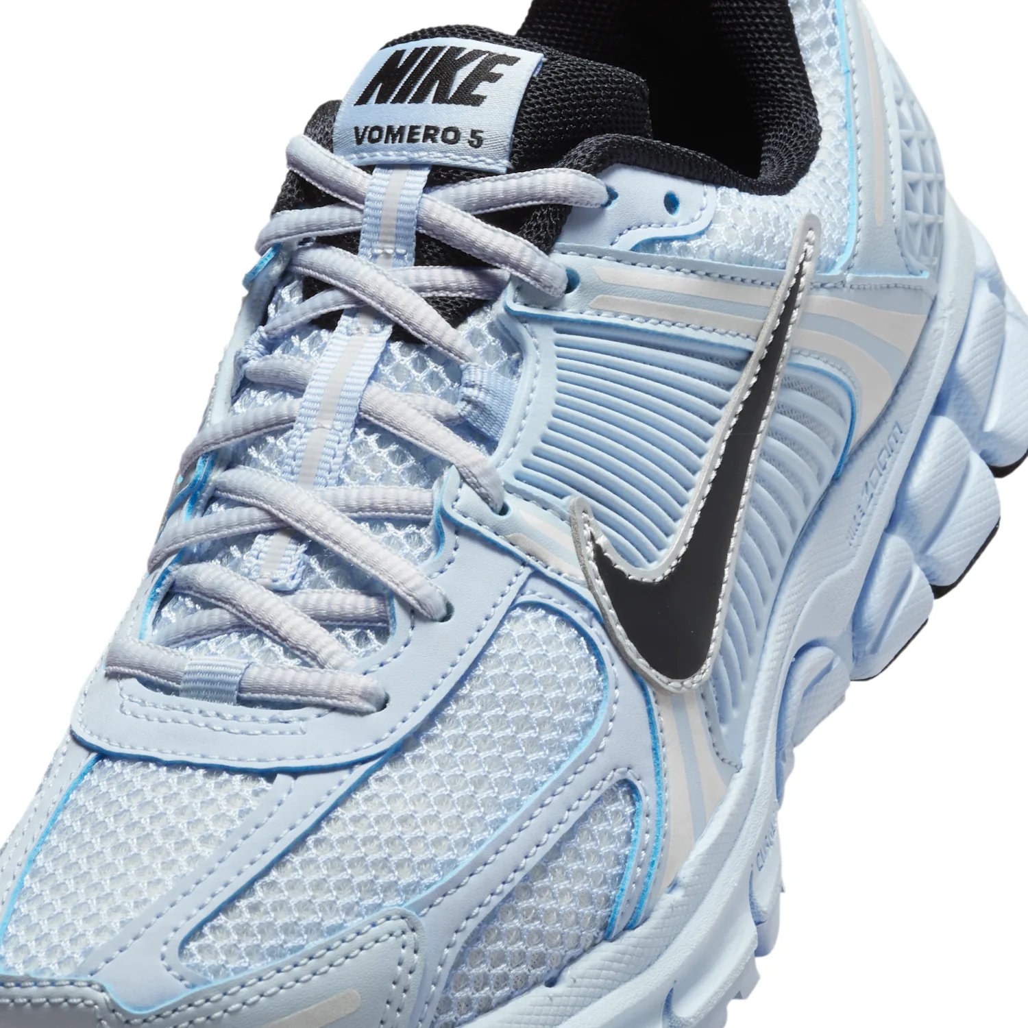 Nike Zoom Vomero 5 image 10