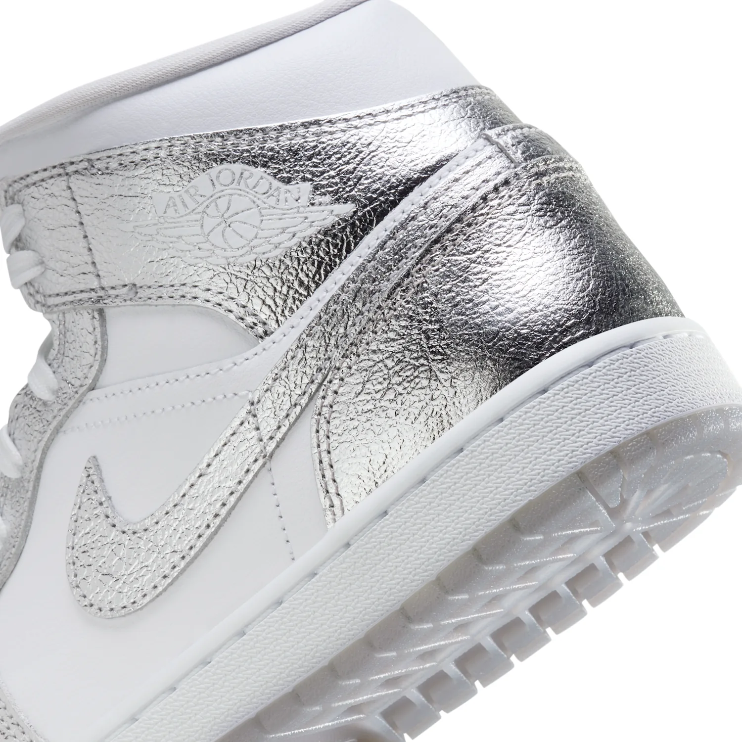 Air Jordan 1 Mid SE image 8