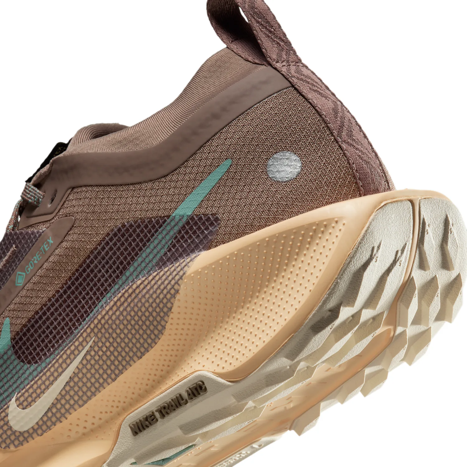 Nike Pegasus Trail 5 GORE-TEX image 8