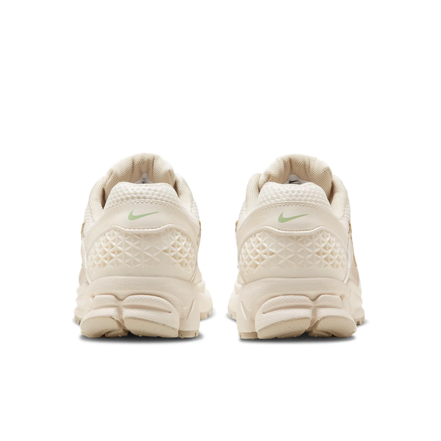 Nike Zoom Vomero 5 image 11