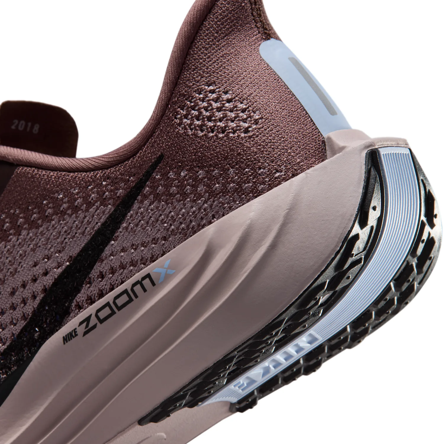 Nike Pegasus Plus image 8