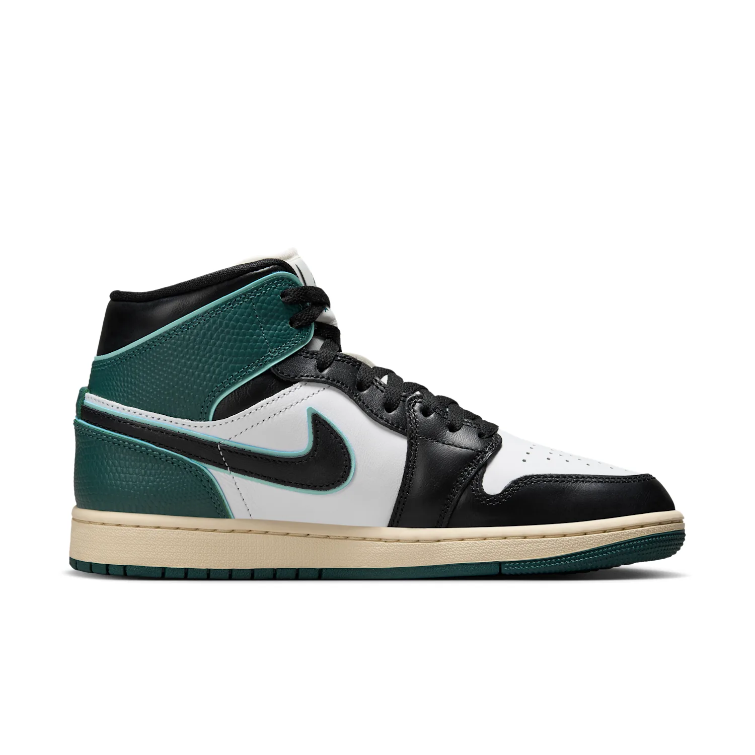 Air Jordan 1 Mid SE image 3