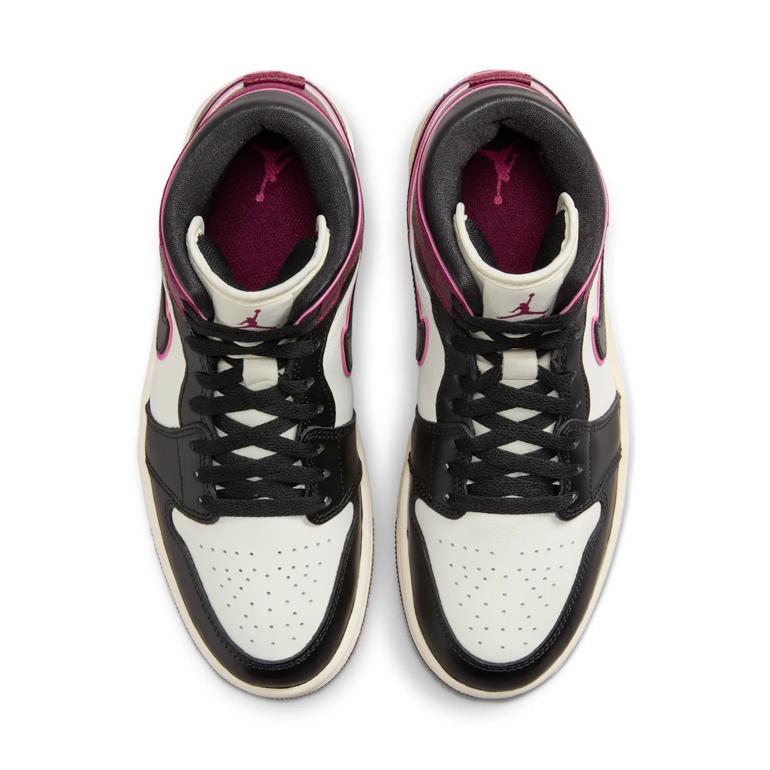 Air Jordan 1 Mid SE image 4
