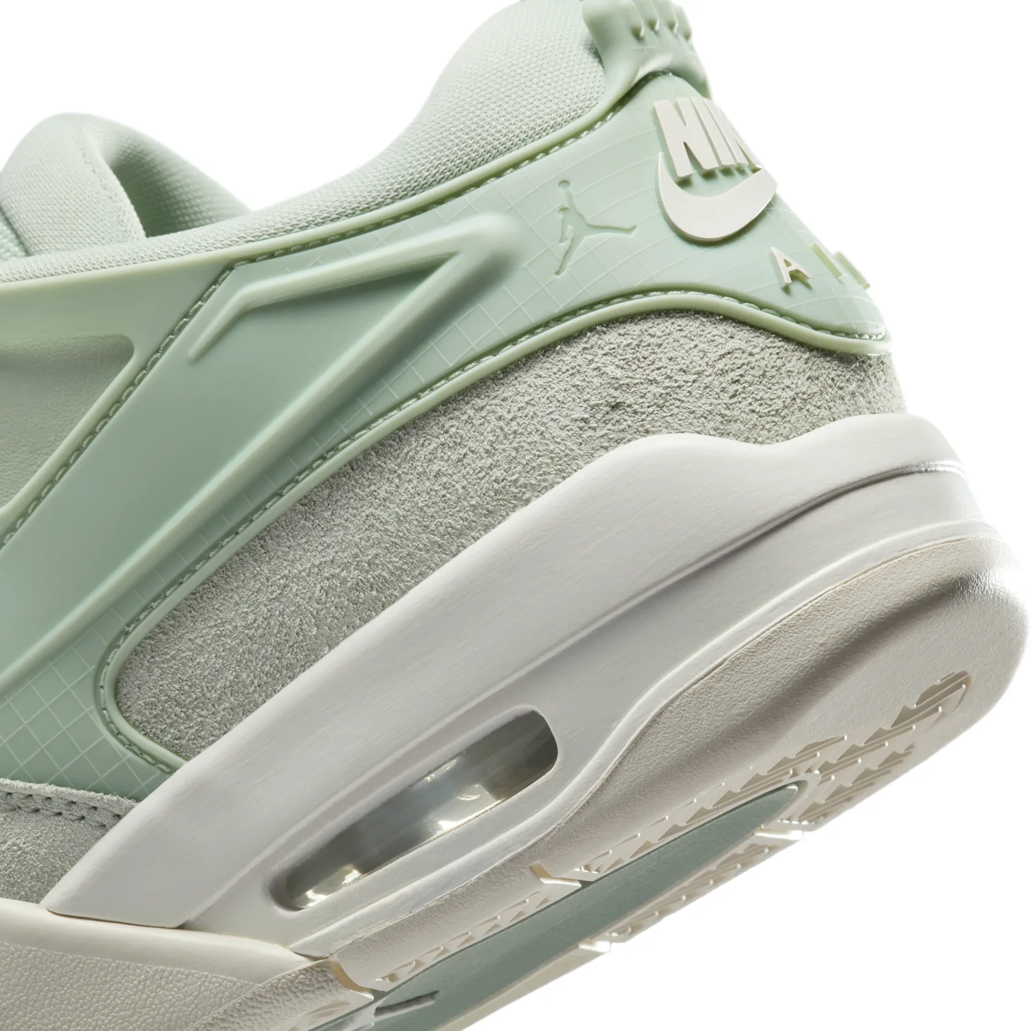 Air Jordan 4 RM image 9