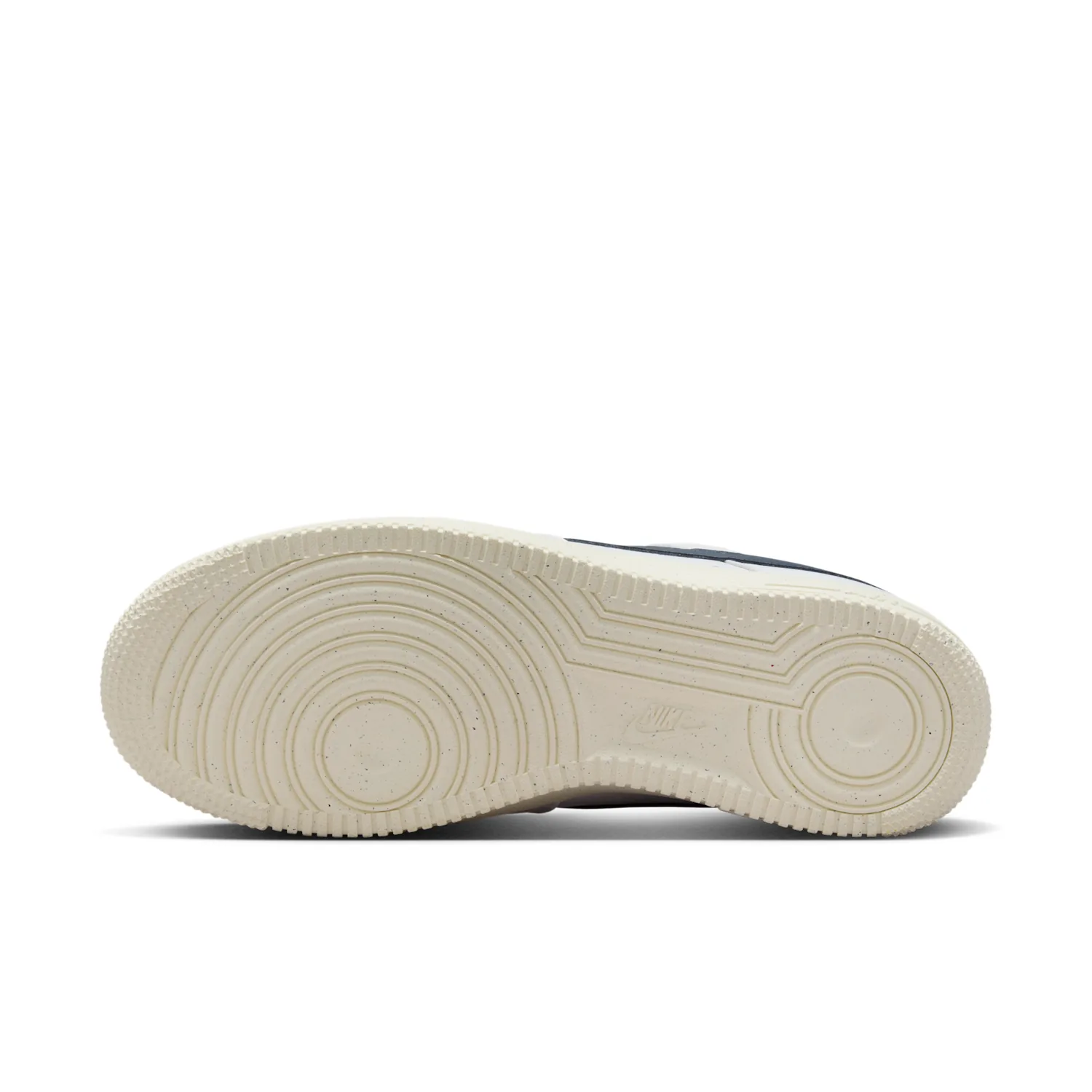 Nike Air Force 1 '07 Next Nature image 2