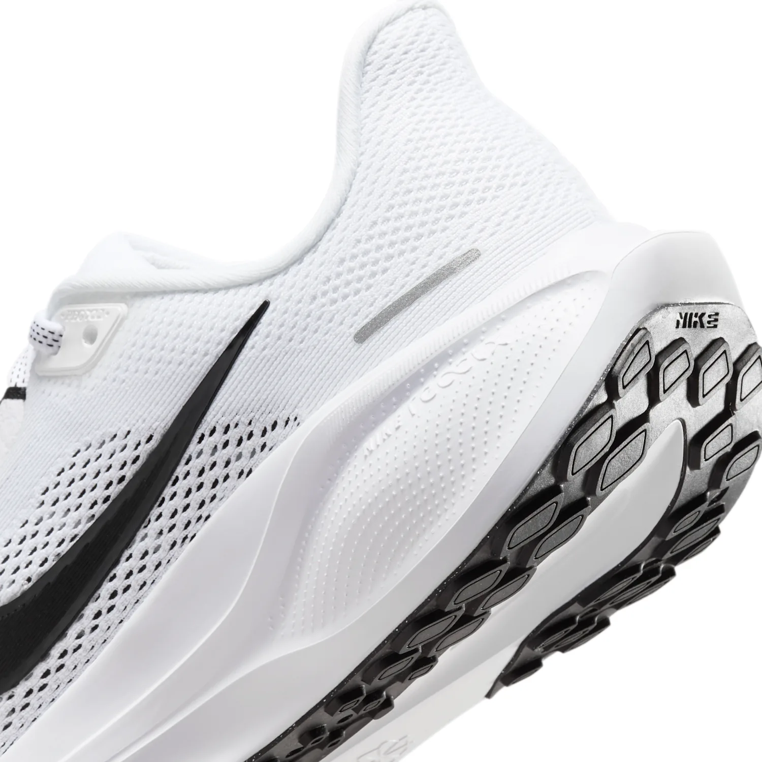 Nike Pegasus 41 image 8