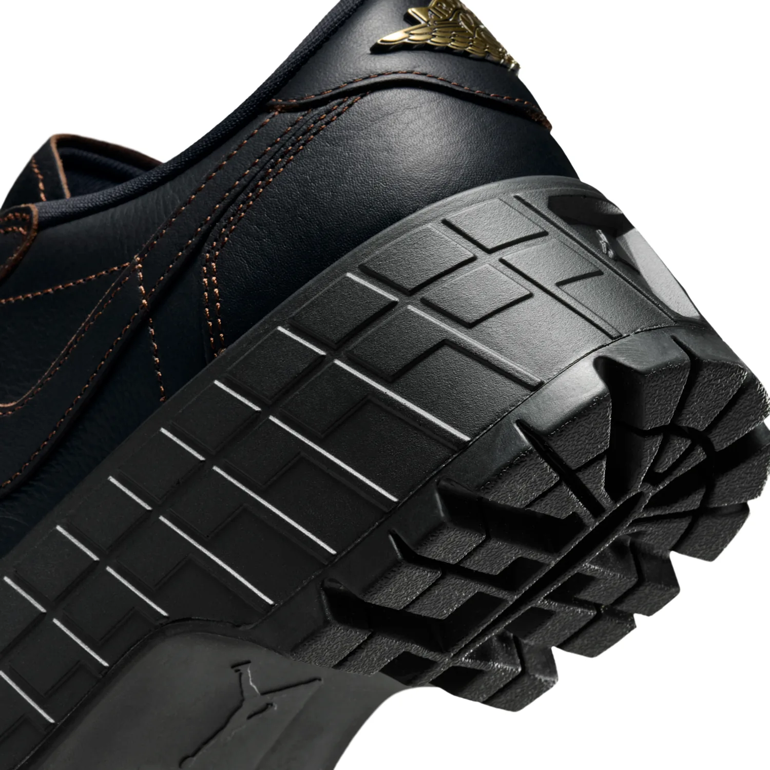 Air Jordan 1 Brooklyn Low image 8