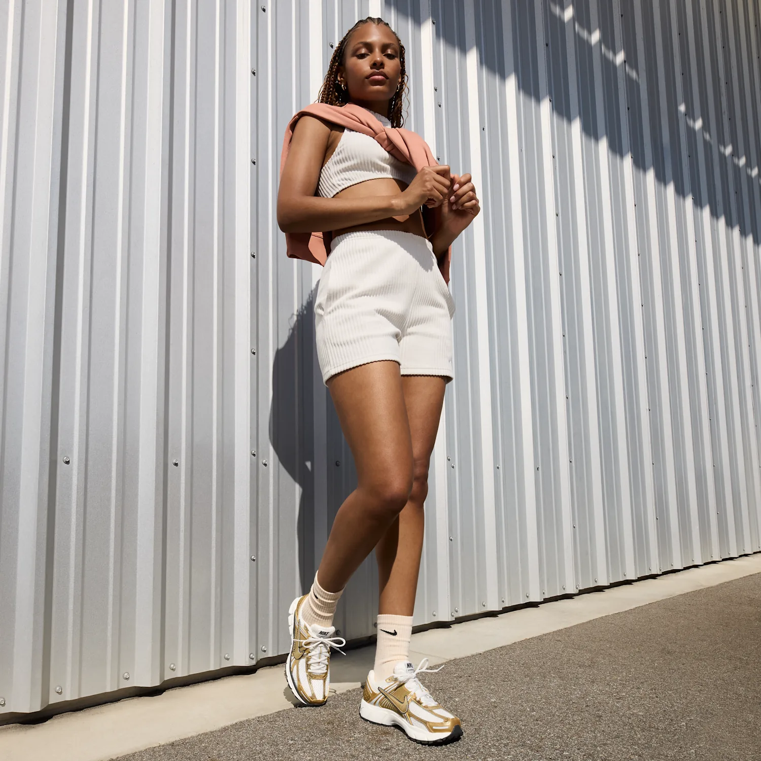 Nike Zoom Vomero 5 image 2