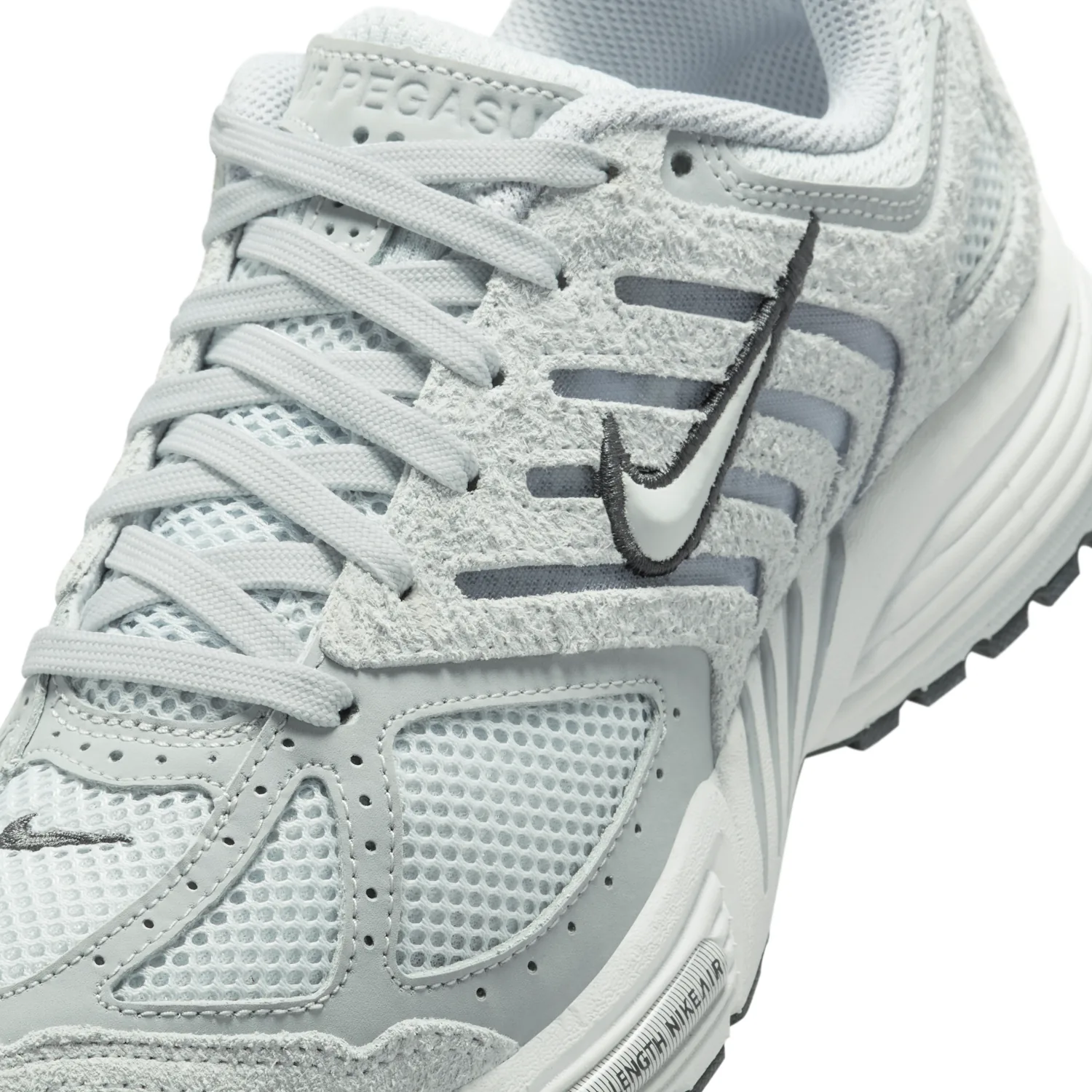 Nike Air Pegasus 2005 image 10