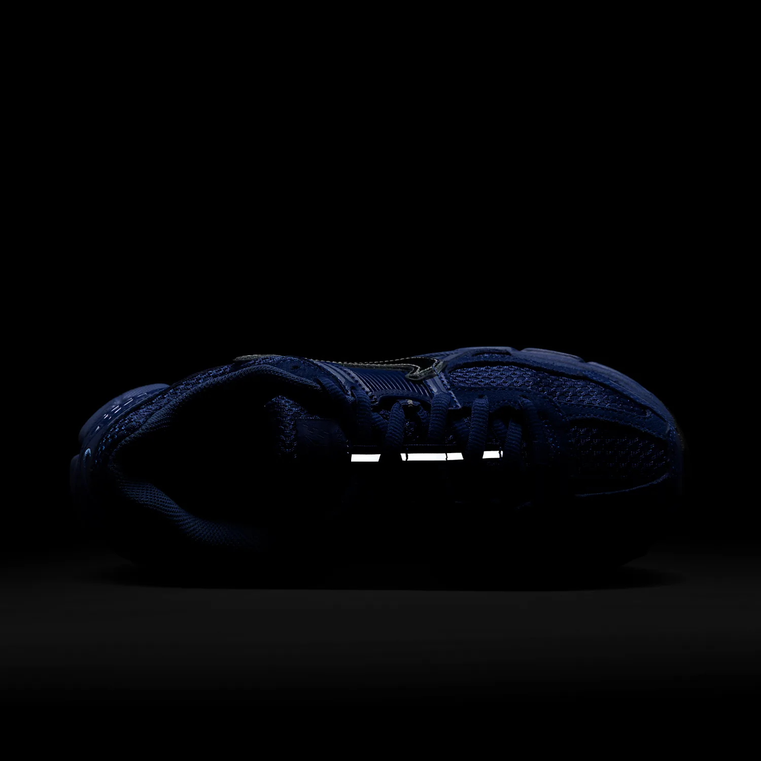 Nike Zoom Vomero 5 image 12
