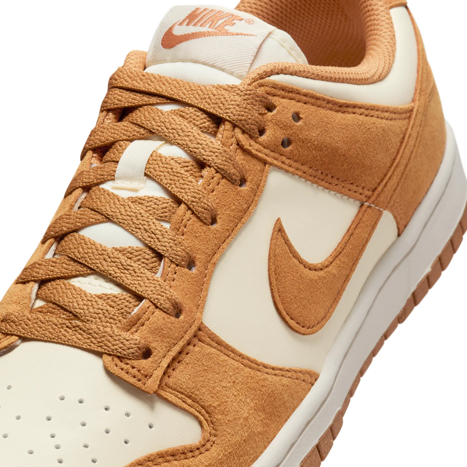 Nike Dunk Low image 7