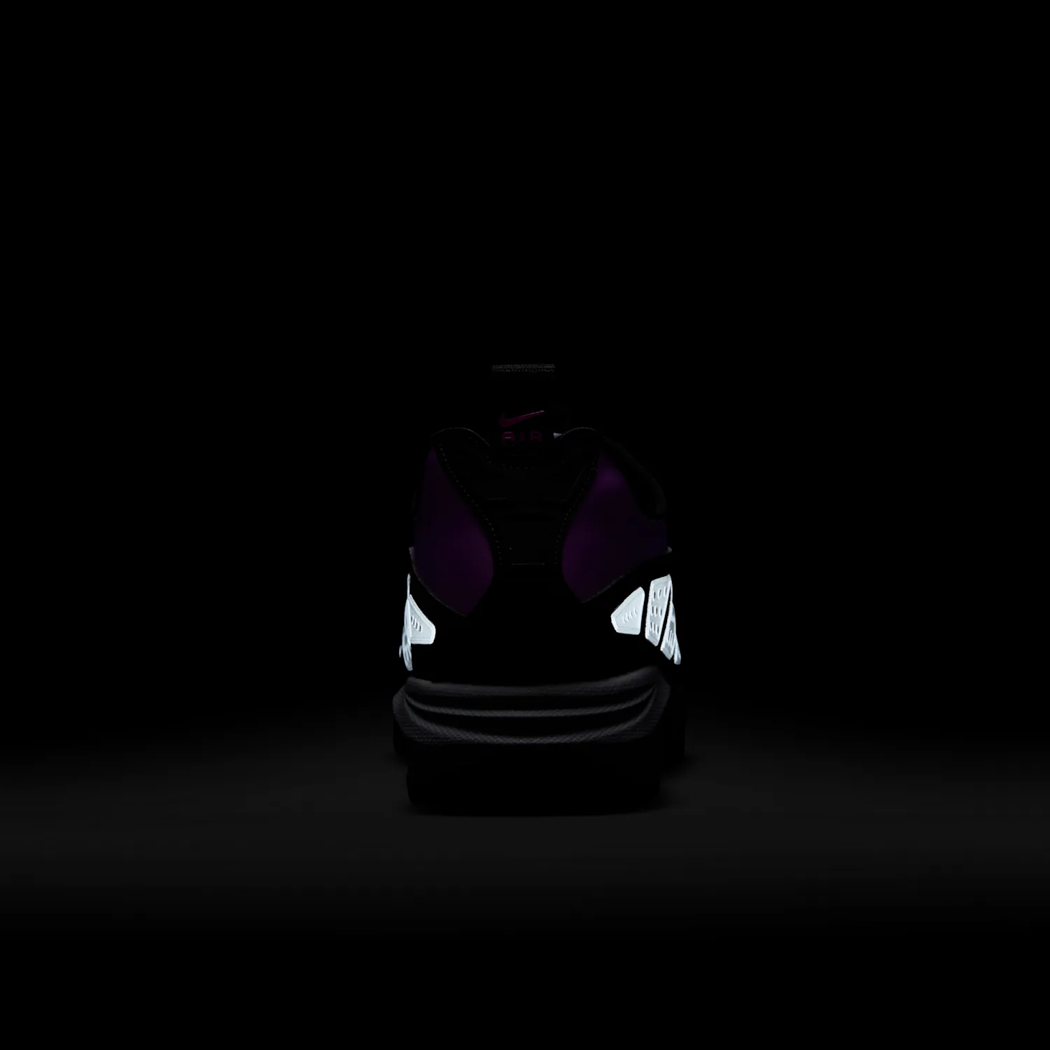 Nike Air Max SNDR image 10