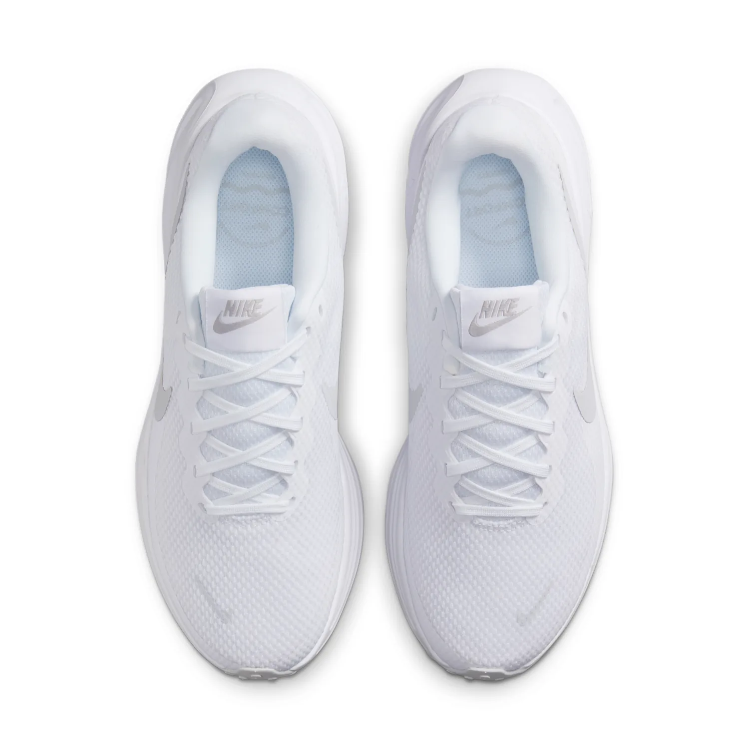 Nike Revolution 8 image 4