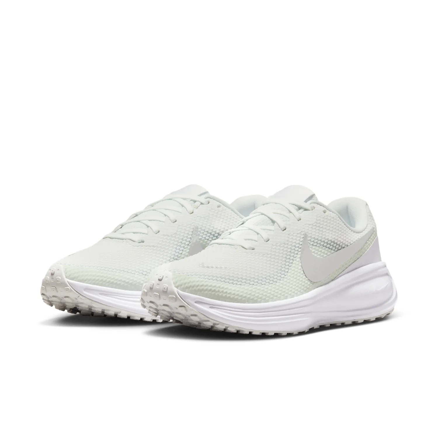 Nike Revolution 8 image 5