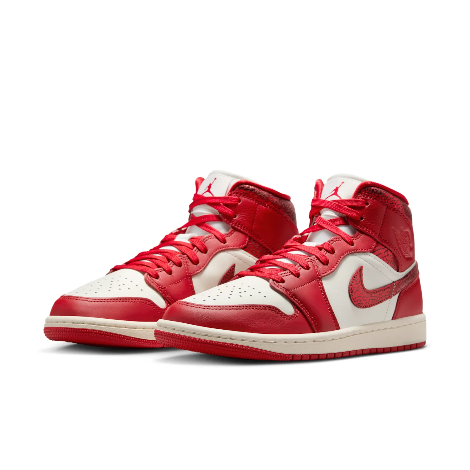 Air Jordan 1 Mid SE image 5