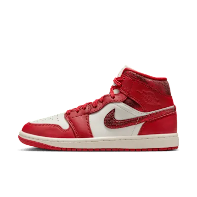 Air Jordan 1 Mid SE