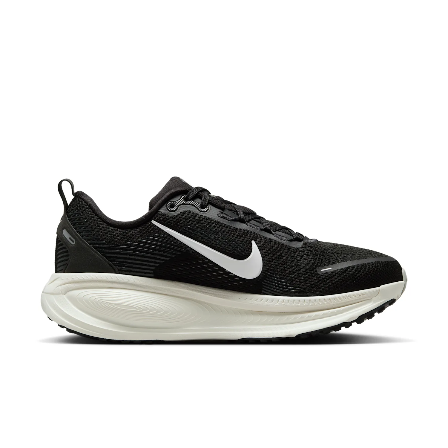 Nike Vomero 18 image 3