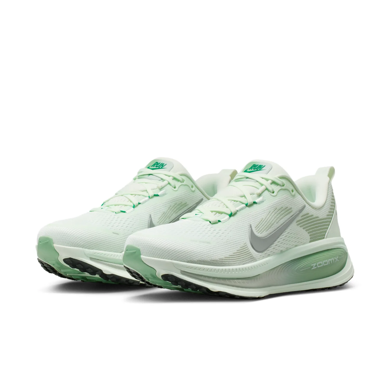 Nike Vomero 18 image 5