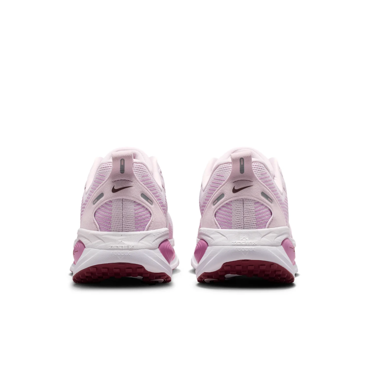 Nike Vomero 18 image 6