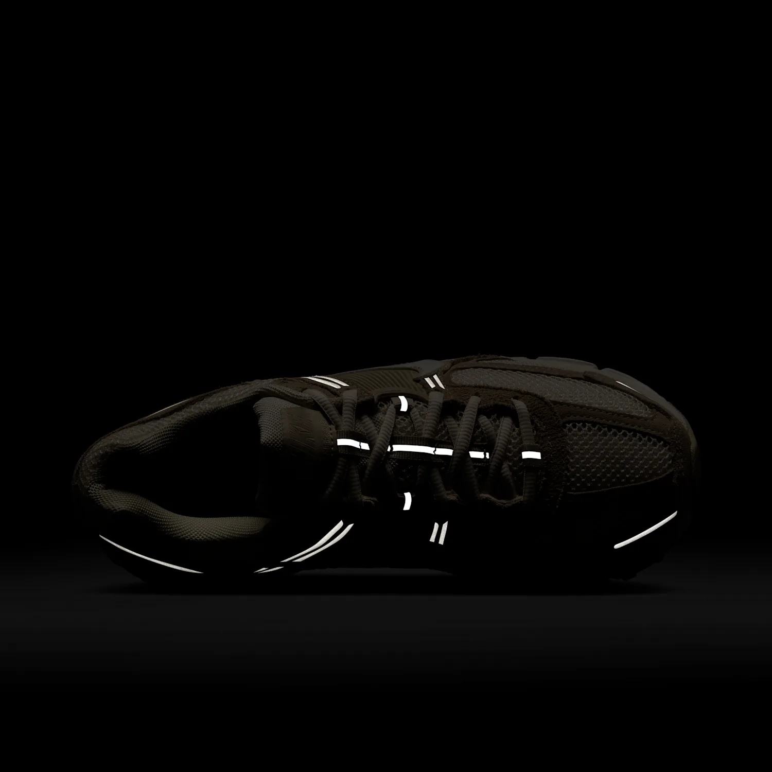 Nike Zoom Vomero 5 image 9