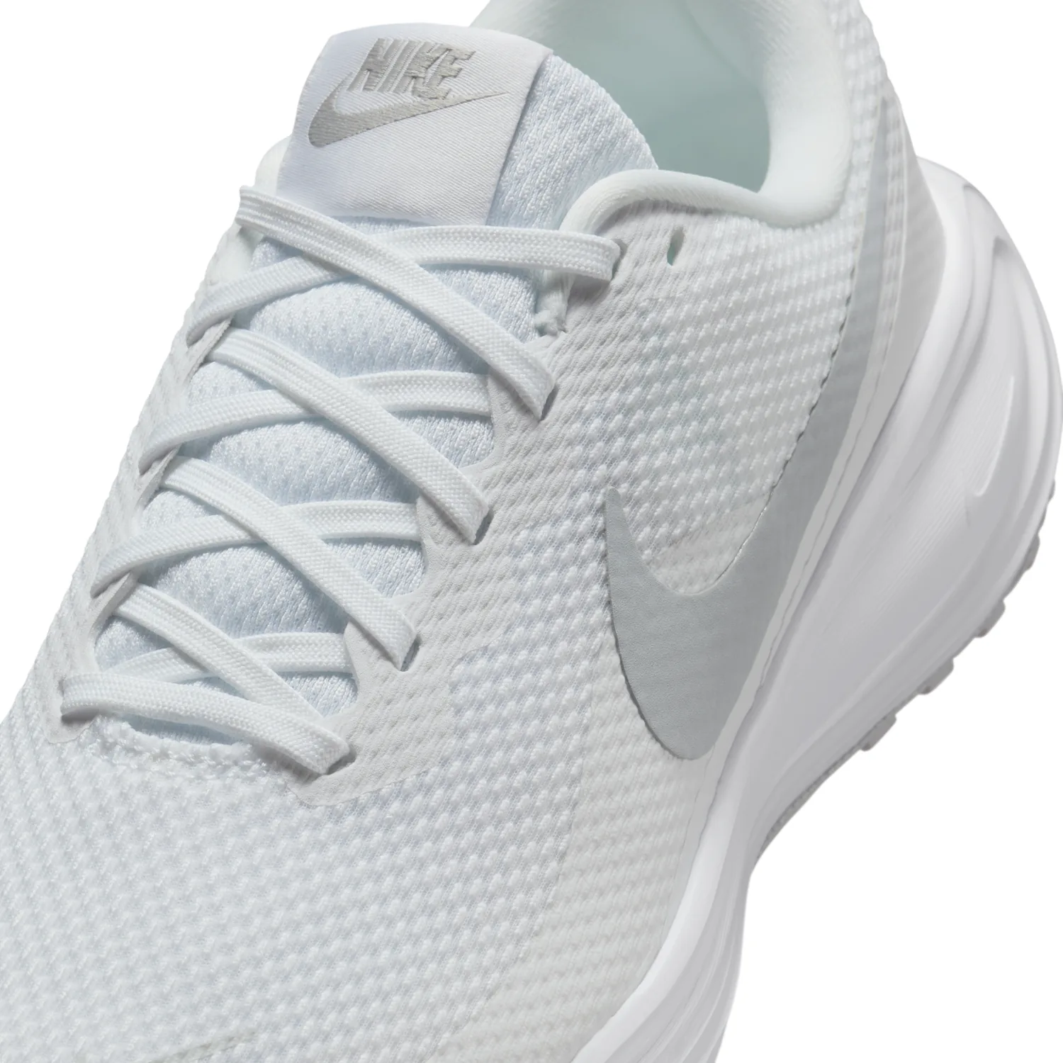 Nike Revolution 8 image 7