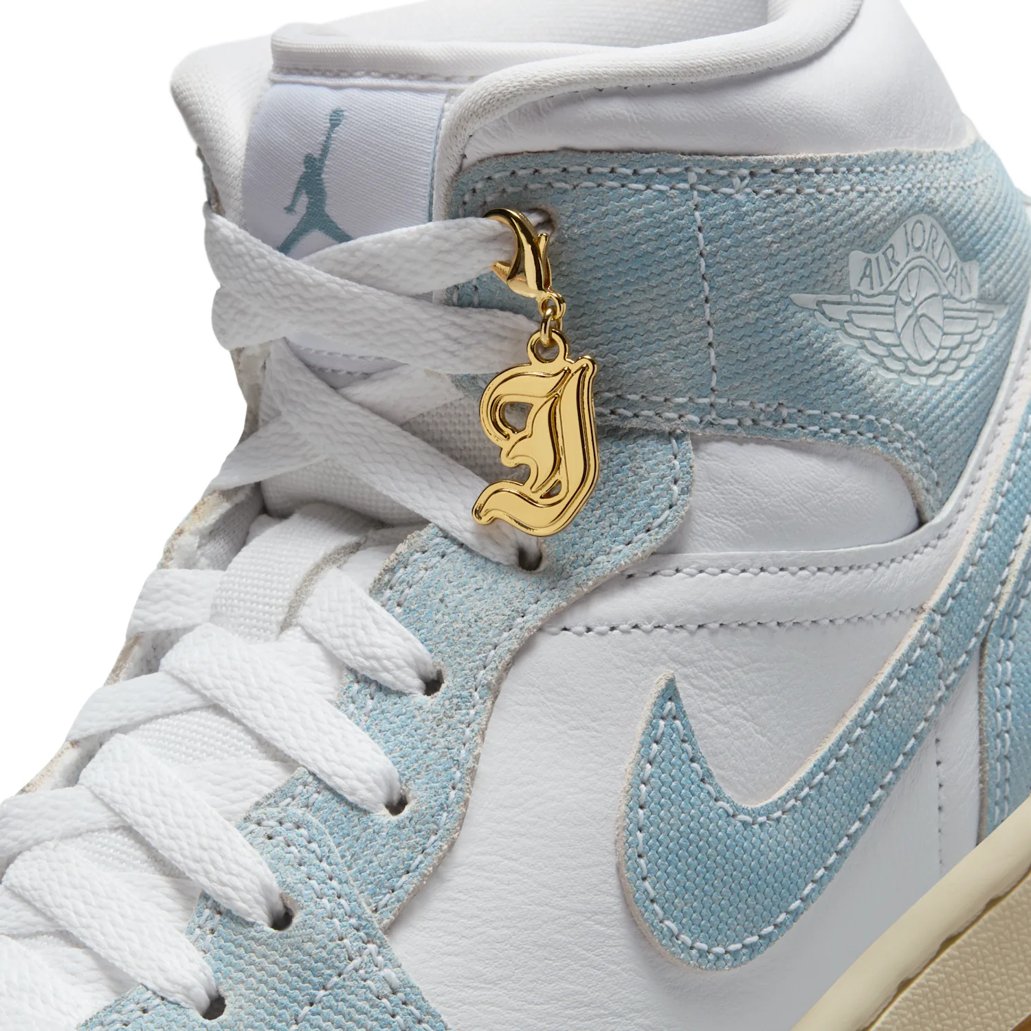 Air Jordan 1 Mid SE image 11